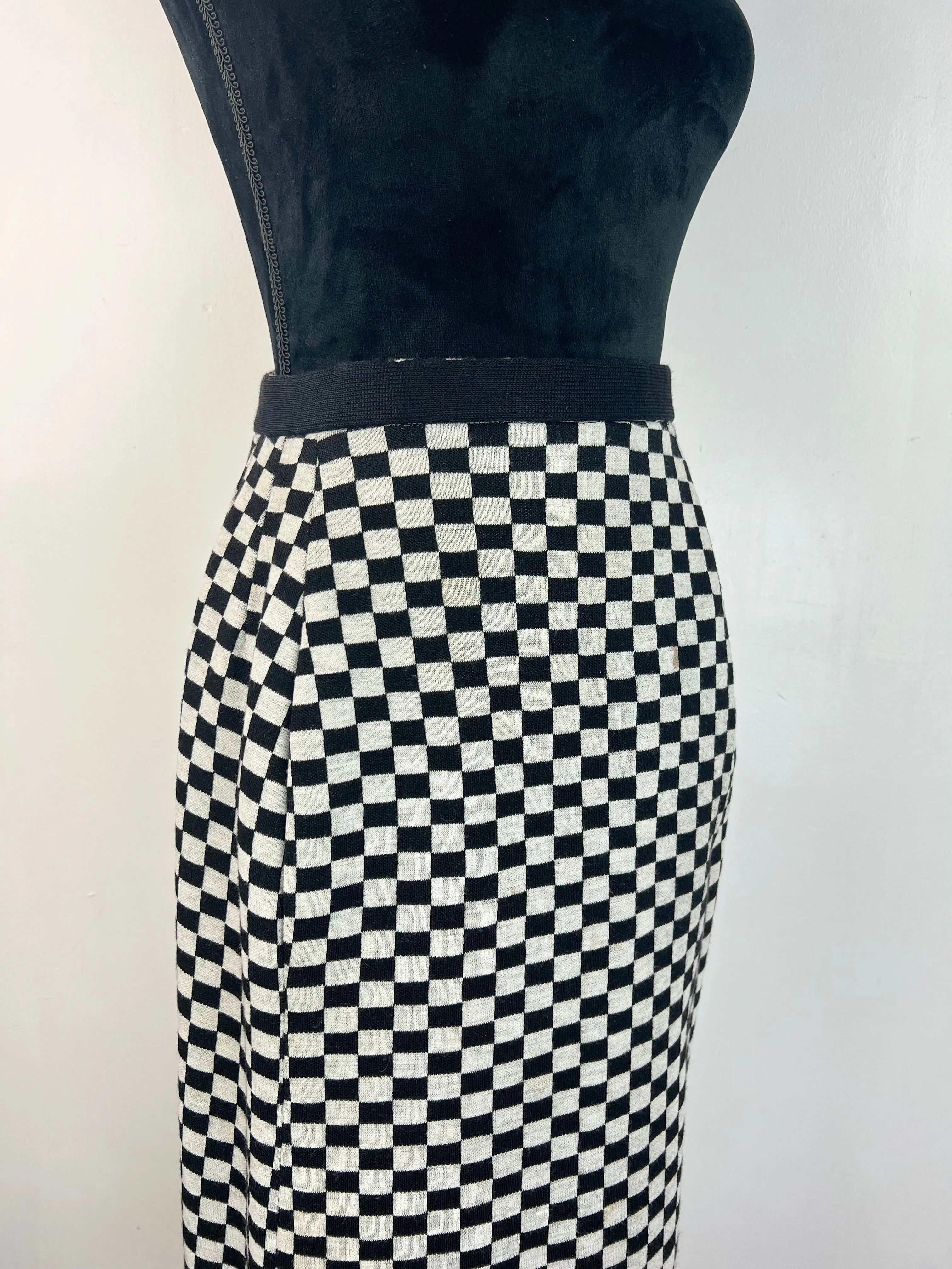 60s Mod Checkerboard Knit Pencil Skirt - AU8