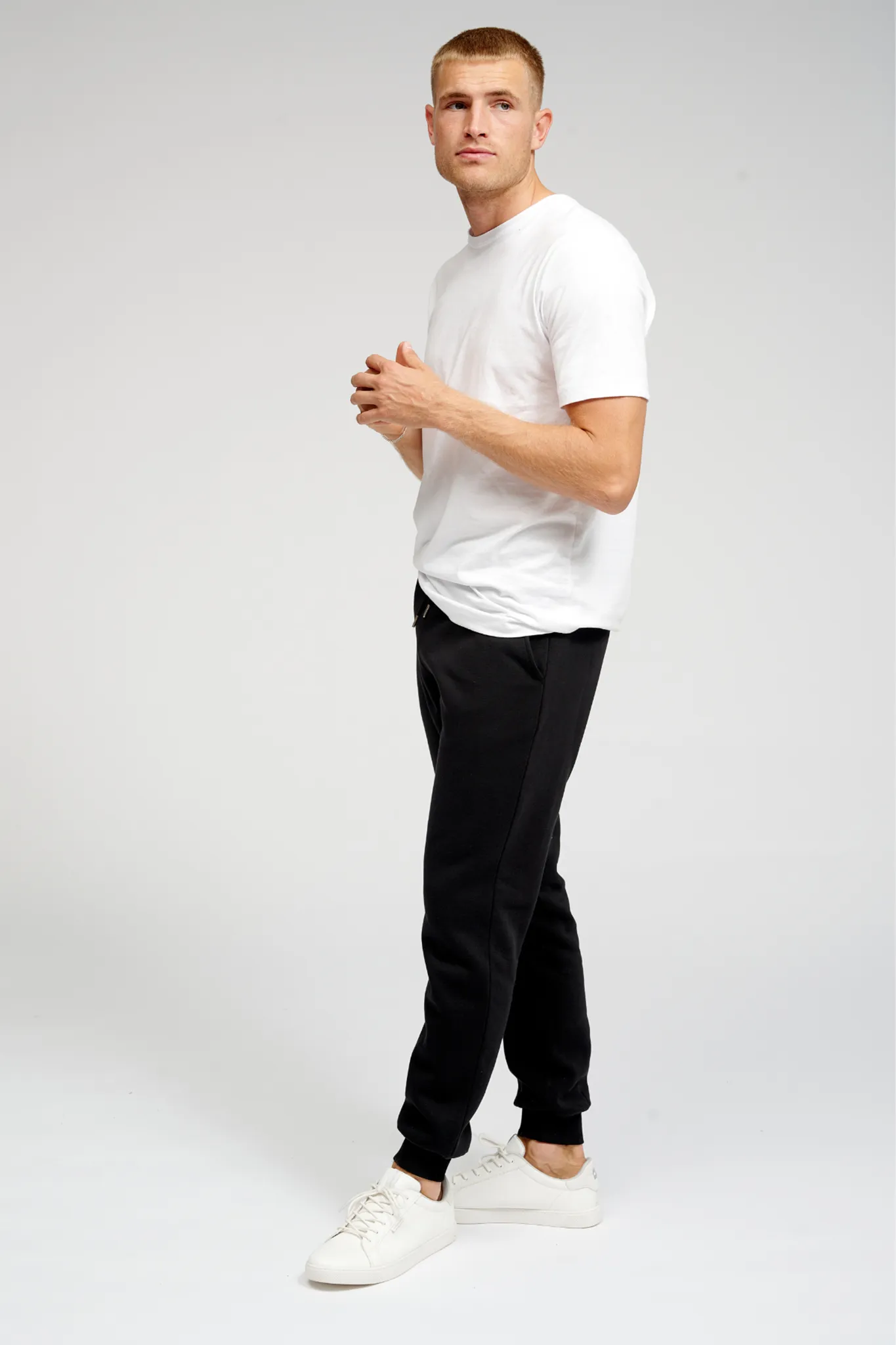 Basic Sweatpants - Svart