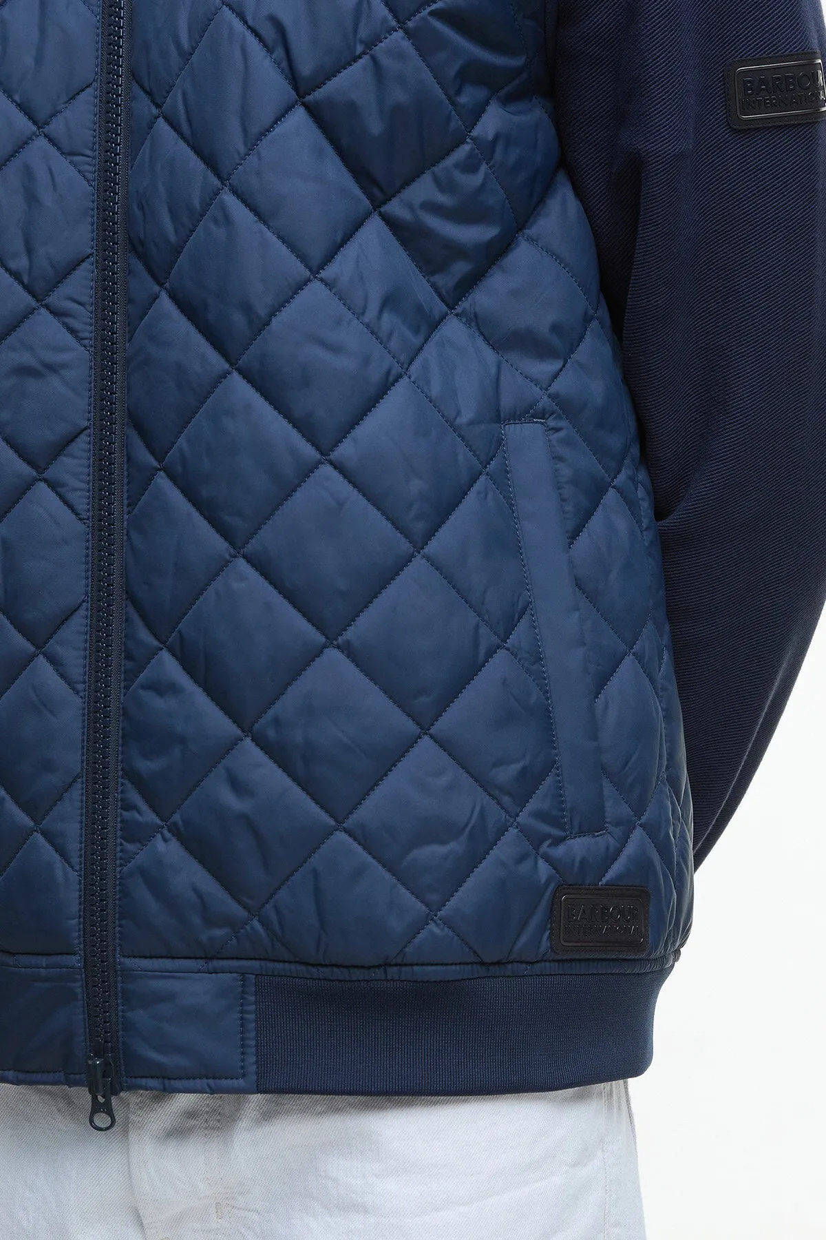 B.Intl Harfell Gilet