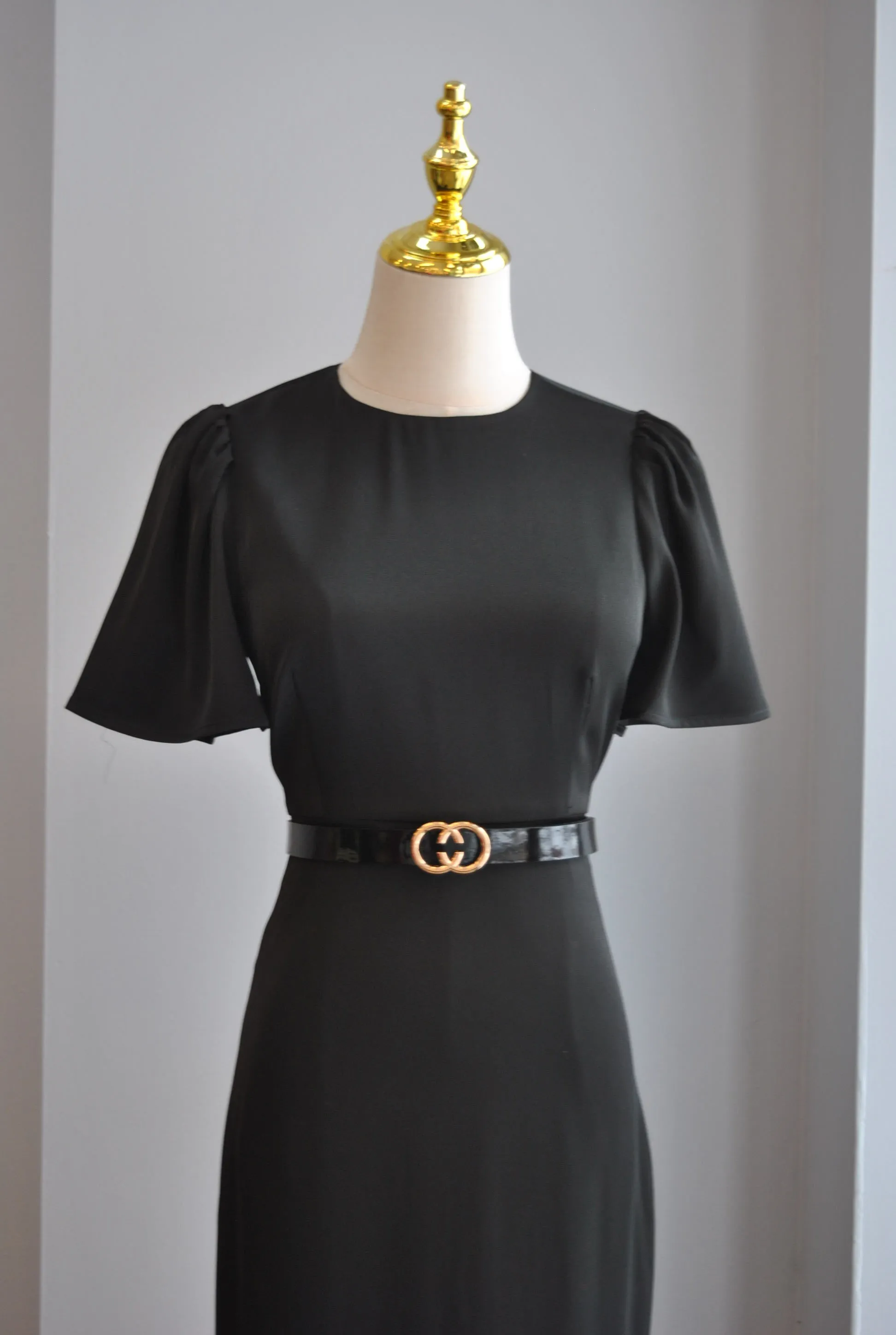 BLACK MINI SILKY DRESS WITH RUFFLES
