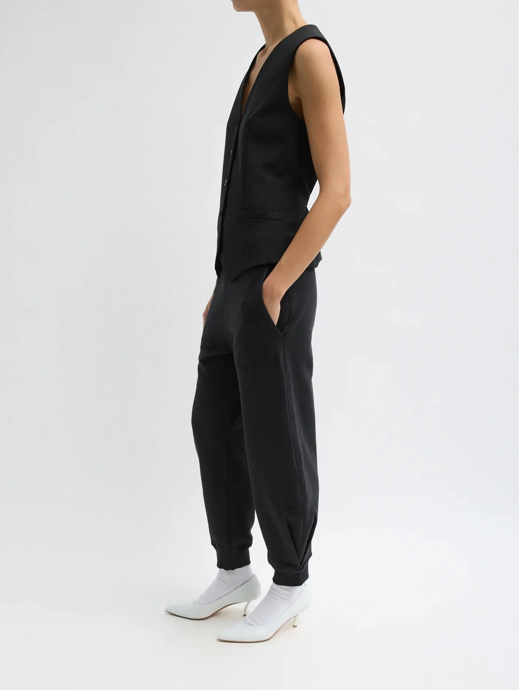 Calder Sweatpant in Black