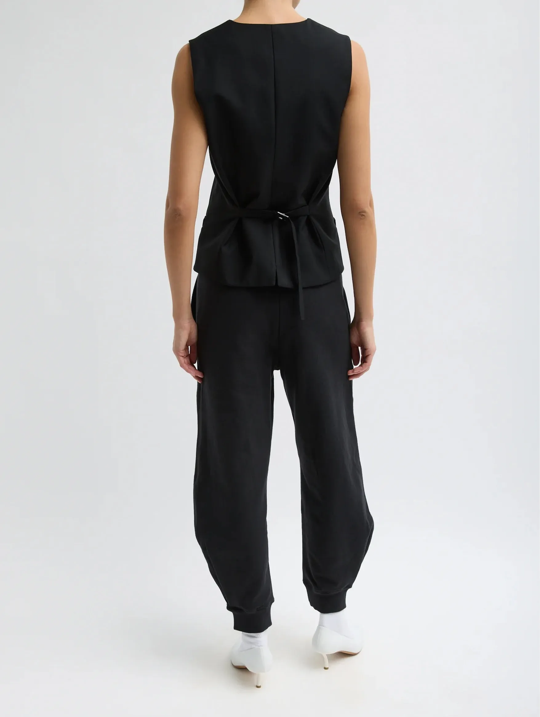 Calder Sweatpant in Black