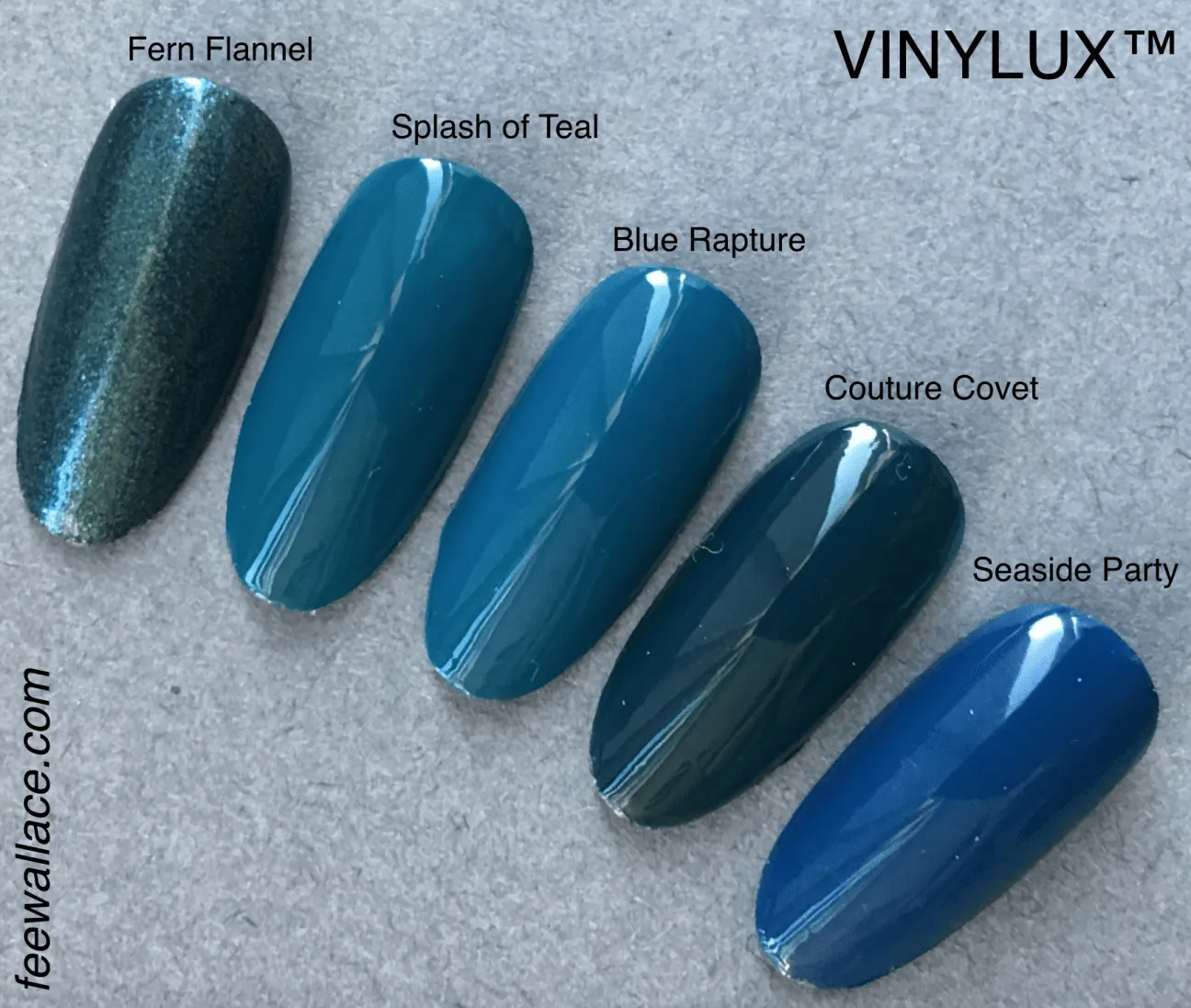 CND VINYLUX - #162 Blue Rapture