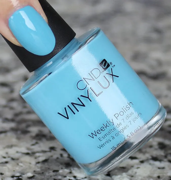 CND VINYLUX - Aqua-intance #220
