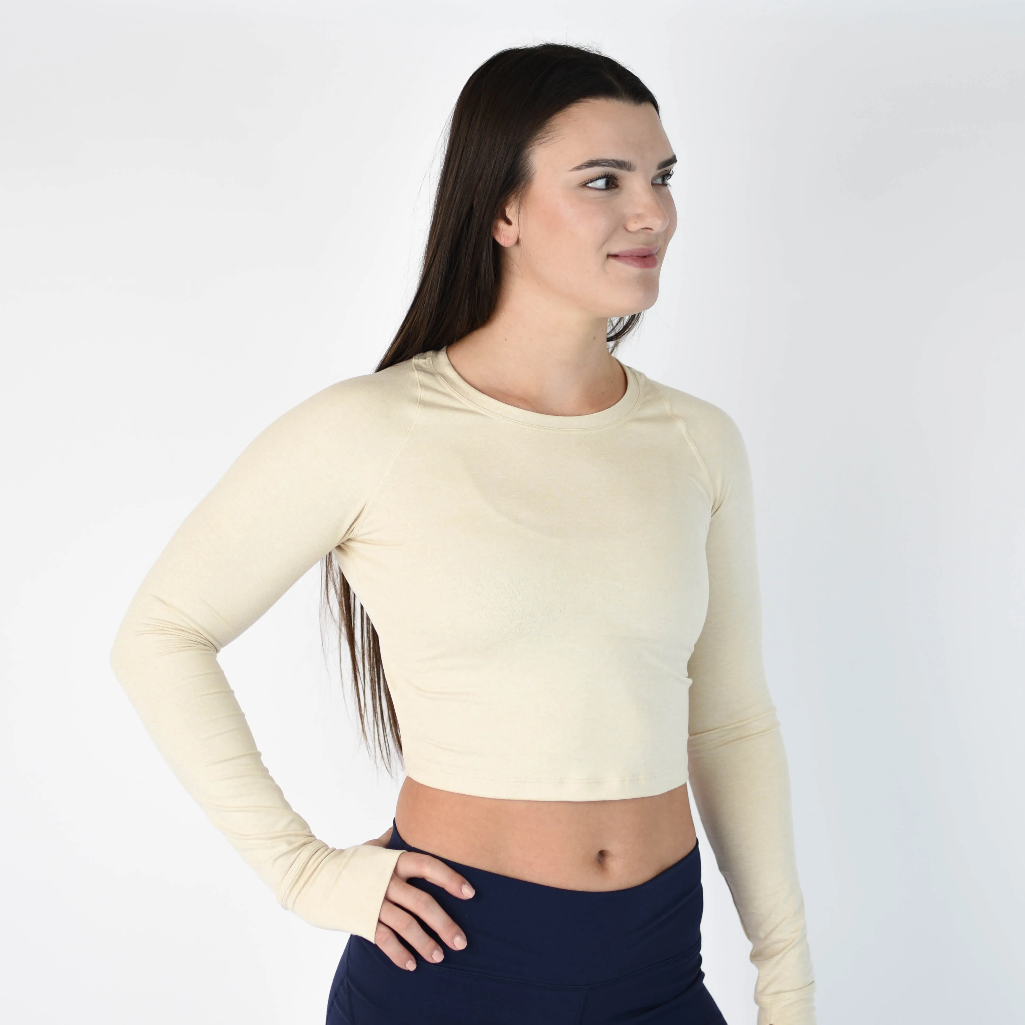 FLEO Foundation Long Sleeve Crop - Sand