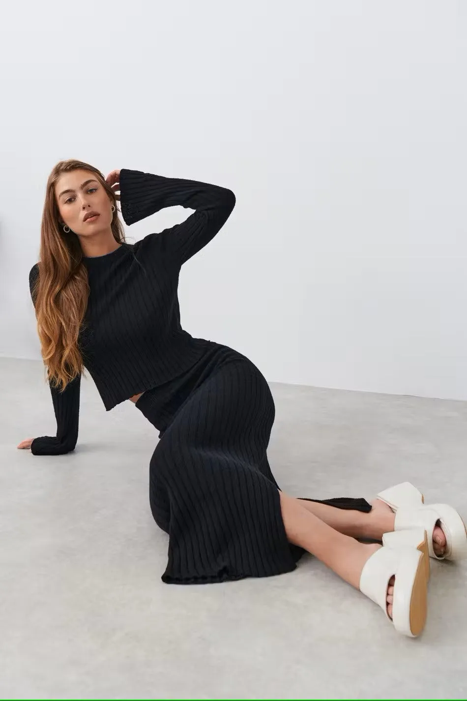Ginatricot / Damen-Rock / Pencil knitted skirt