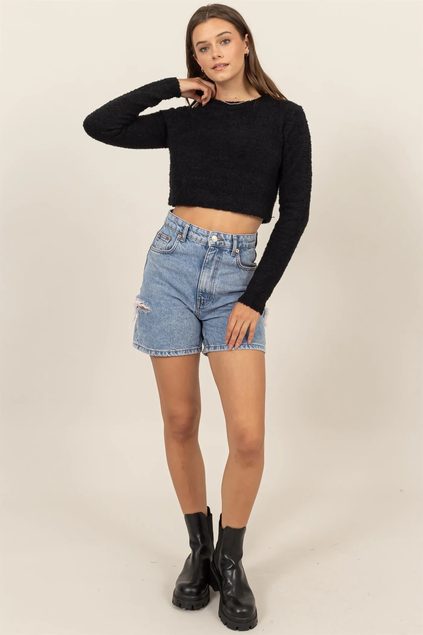 HF24F330-Padded Shoulder Cropped Sweater