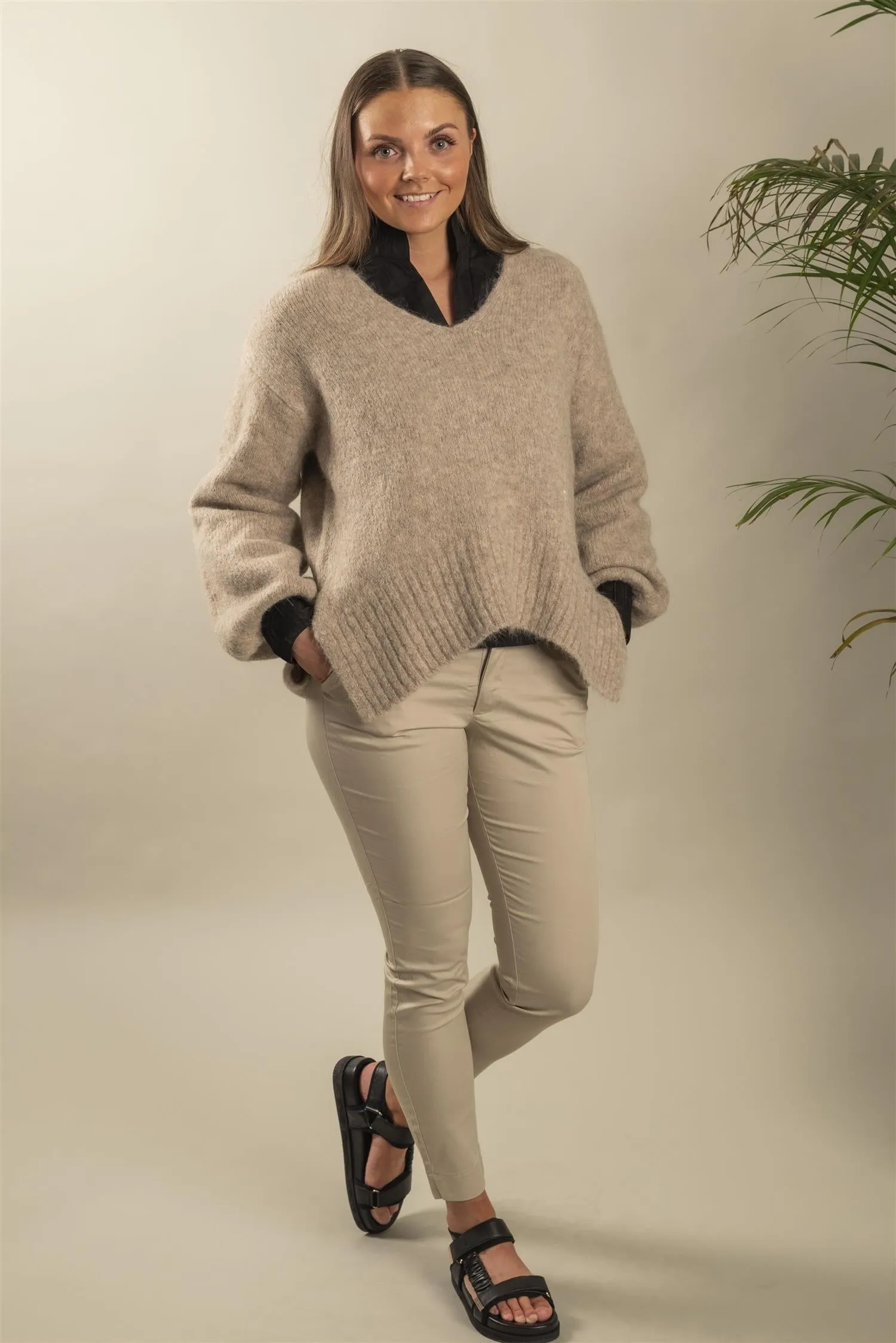 KAlea 7/8 Chino Pant - Feather Gray