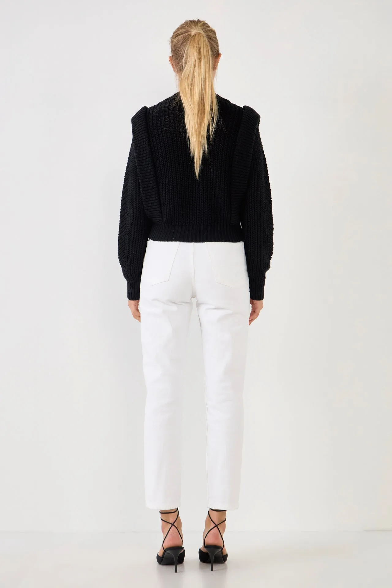 Knitted Cropped Sweater