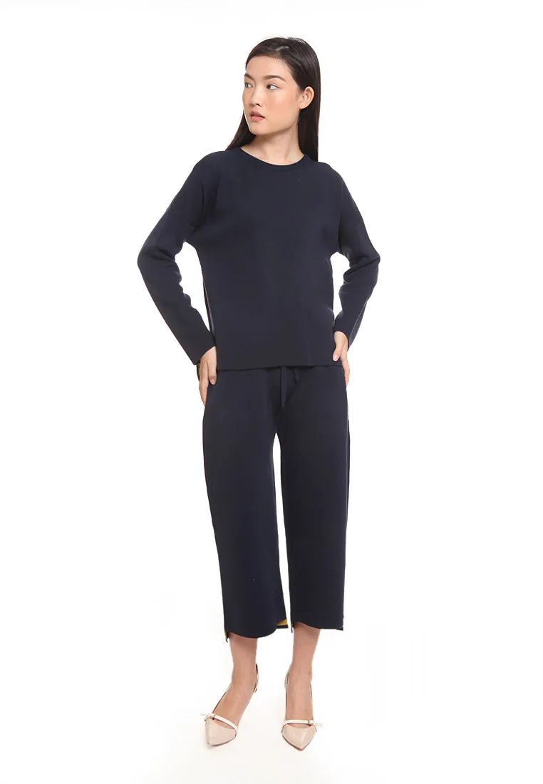 Loose twotoned top 0A004