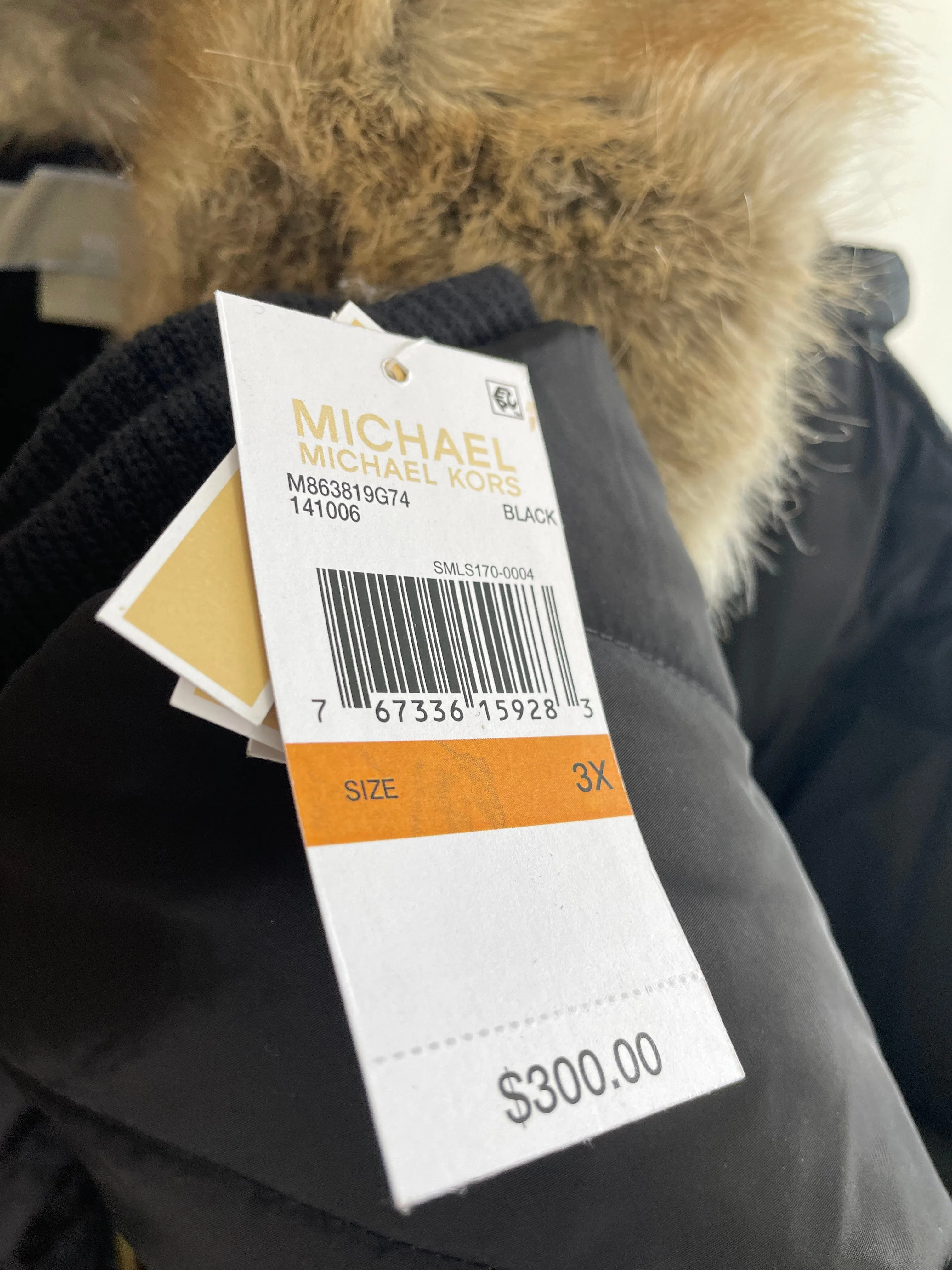 Michael Kors Women’s Faux Fur Collar Down Puffer Coat Black