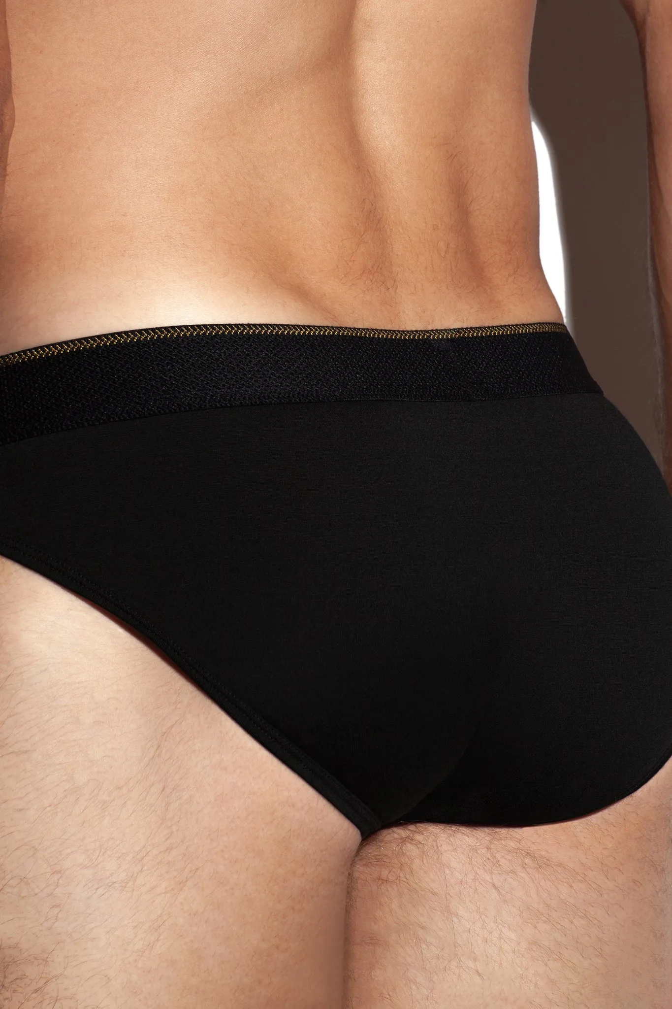 NOBLE PRESTIGE BRIEF