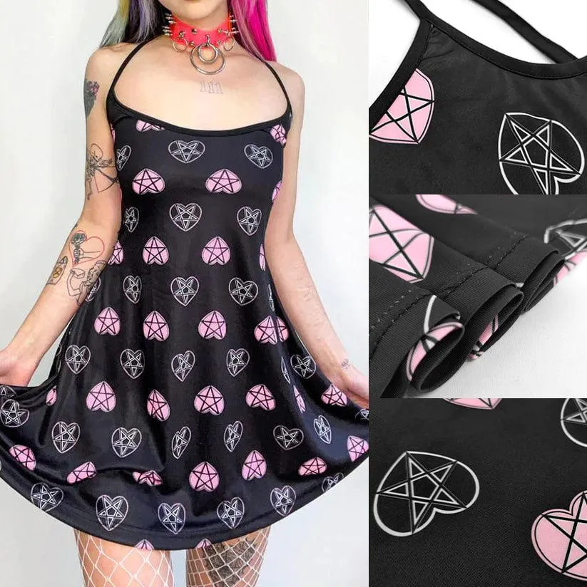 Punk Gothic Pink Heart Printed Dress Graphic, Coolest Fishnet LongSleeve Vestidos For Women