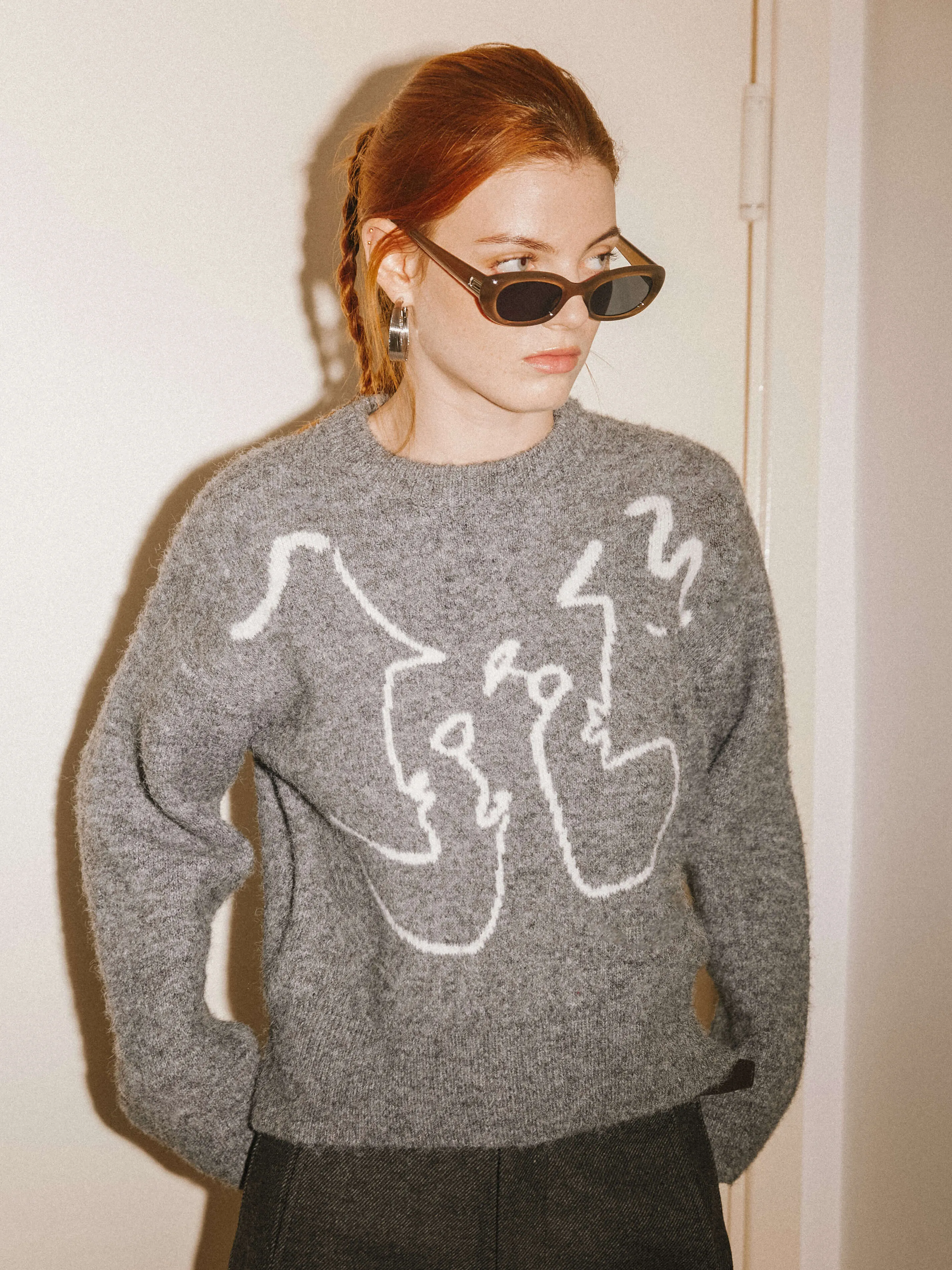 "CUBIC WINE CLUB" Sweater