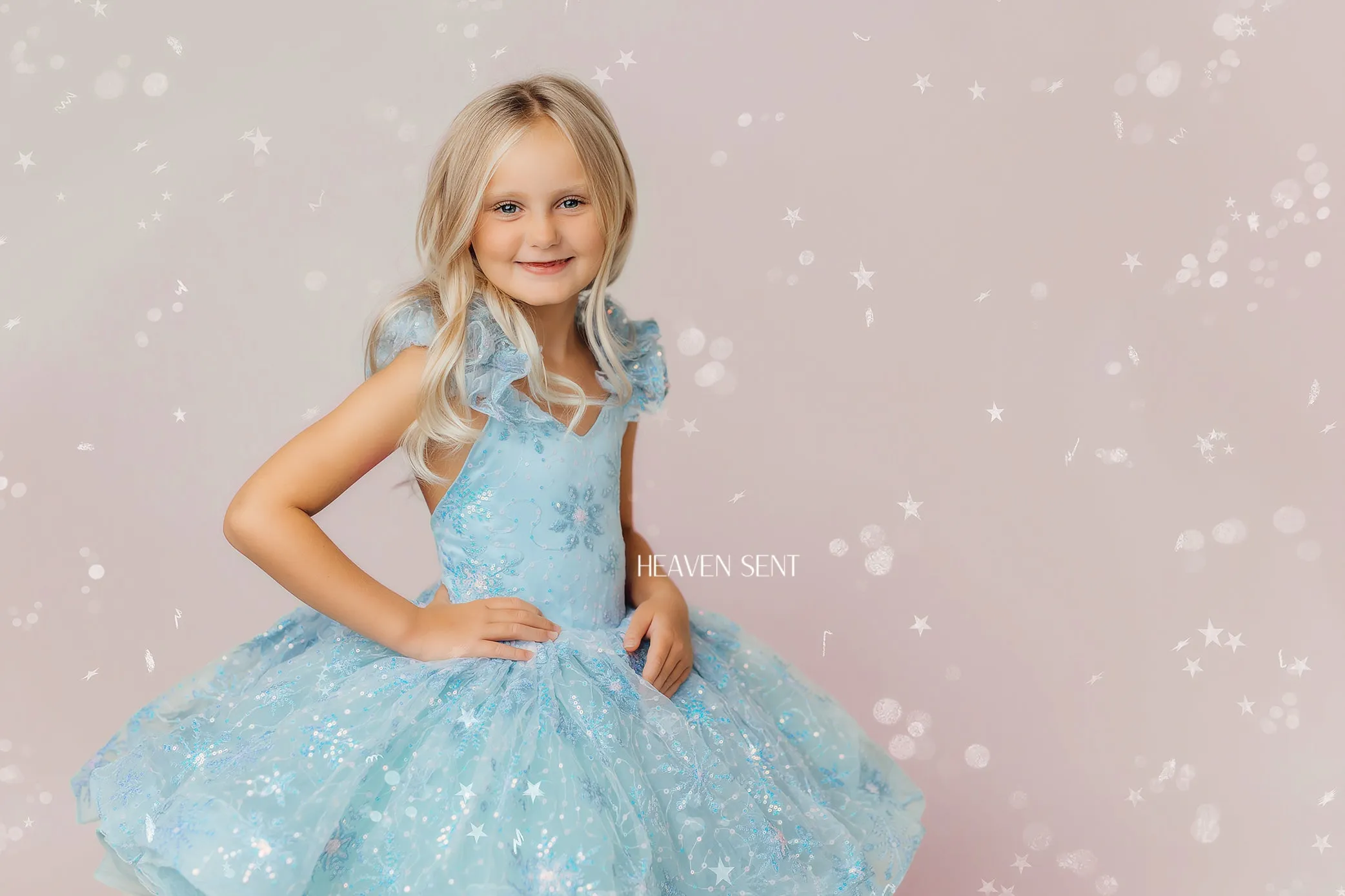 retired rental EUC "Elsa" -Petal Length ( 5 Year - Petite 6 Year)