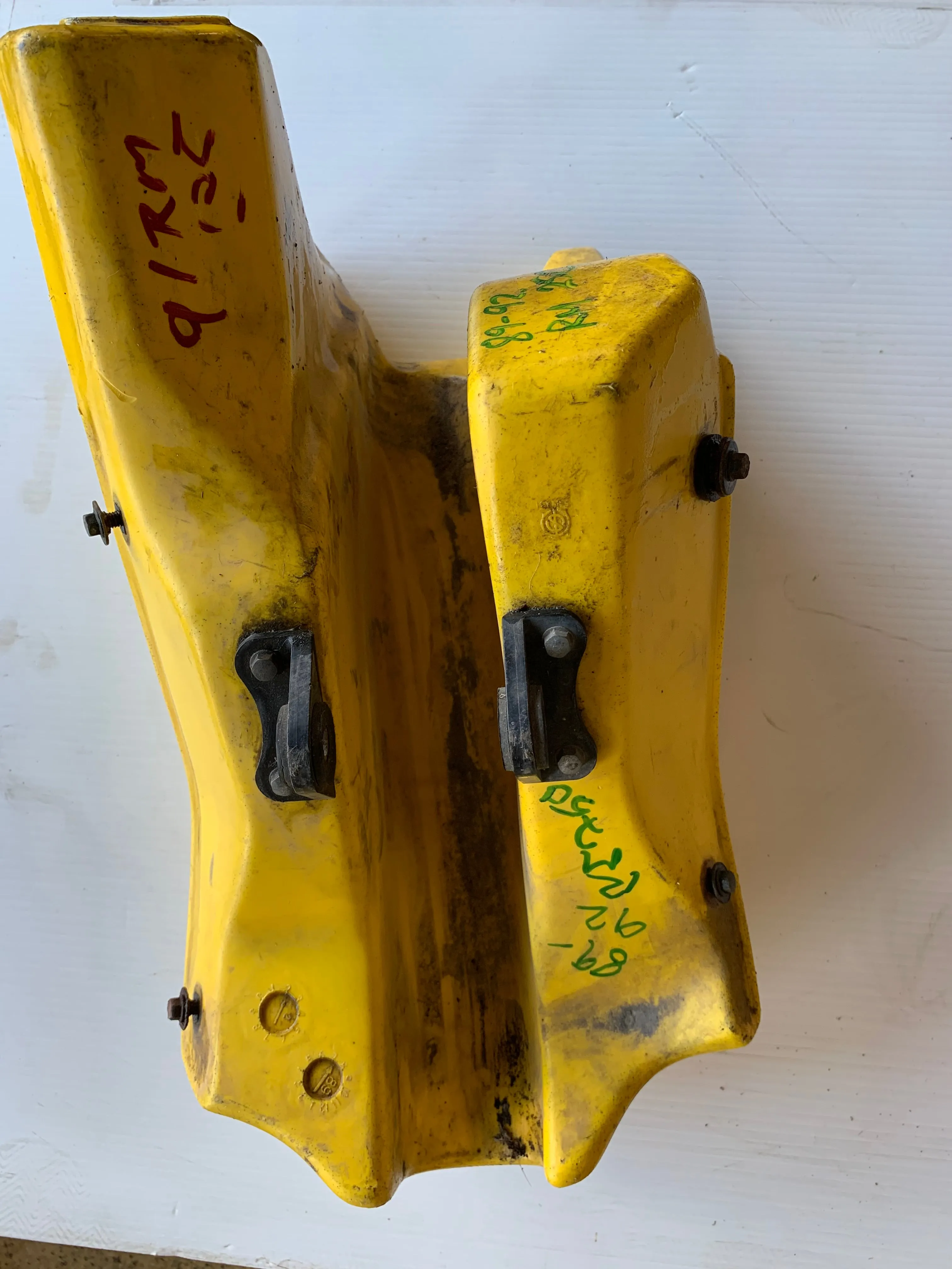 RM250 Gas Tank 1989-1992