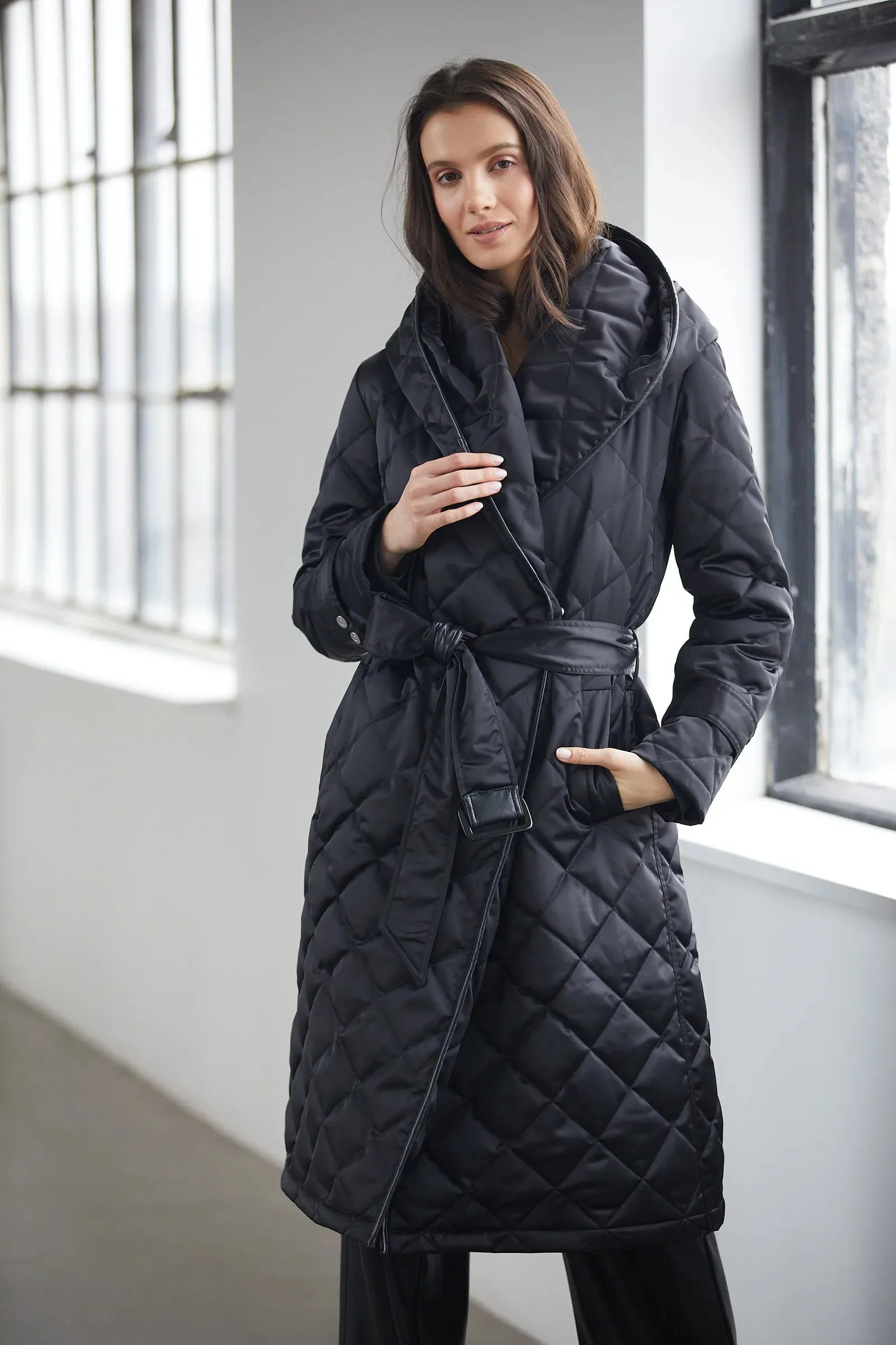 Salem Hooded Down Coat 'Adroit Atelier'