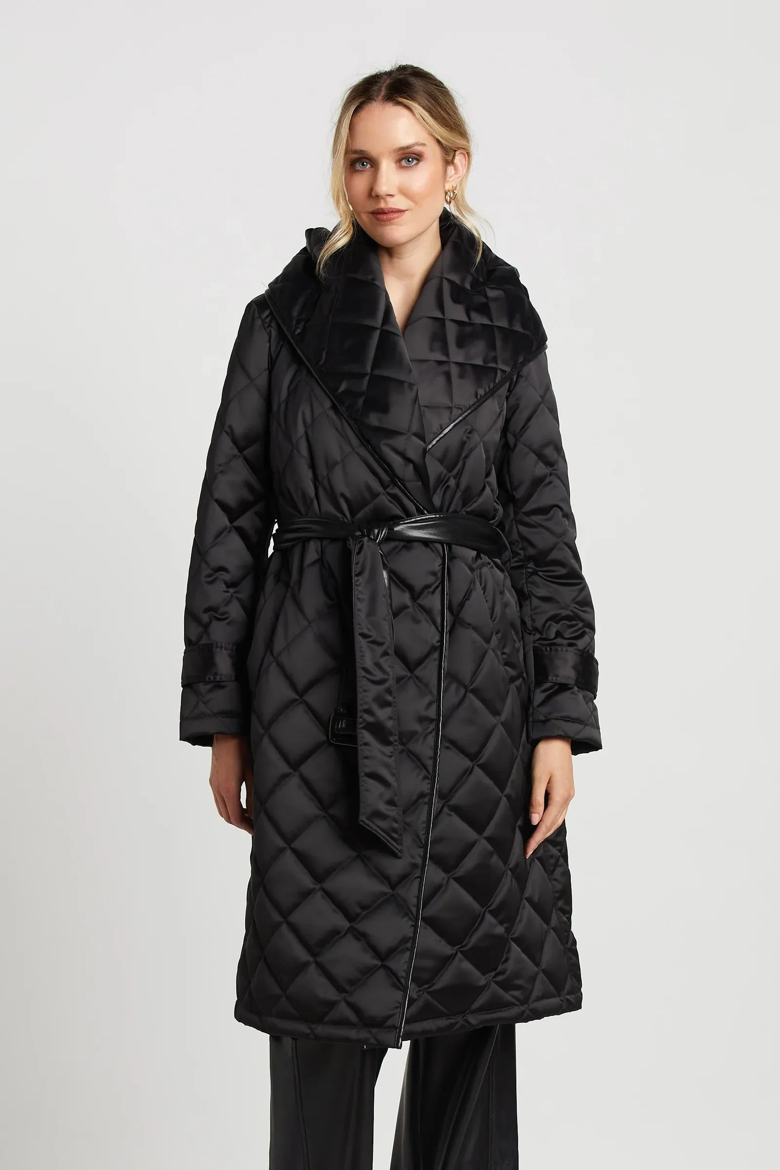 Salem Hooded Down Coat 'Adroit Atelier'