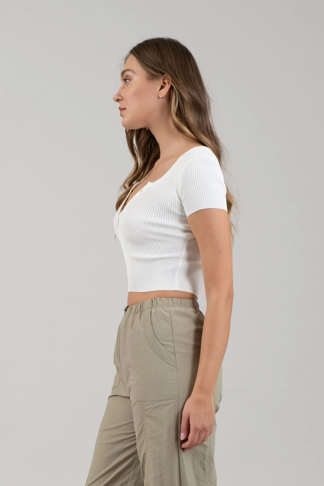 SNAP BUTTON SWEATER KNIT CROP TOP