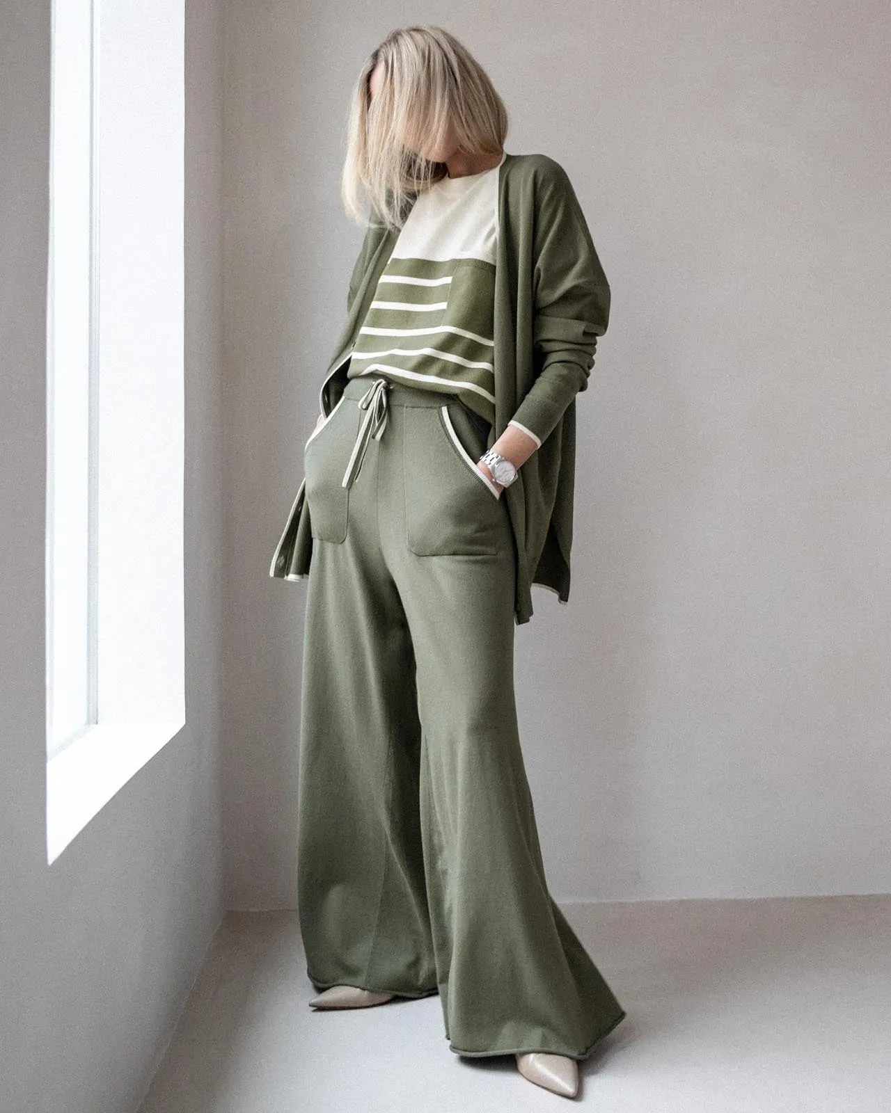 Veronica Trim Crop Wide Leg Pant